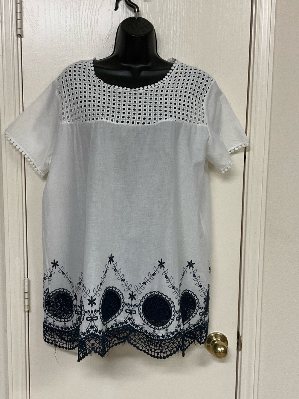 Shoreline White Eyelet Tunic with Navy Embroidery